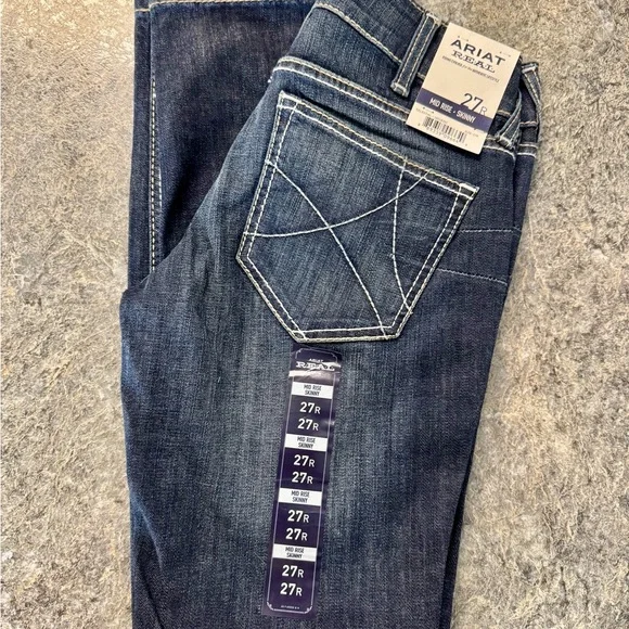 Ariat Blue Boot Cut Jeans with Vintage Fading - Picture 4 of 6
